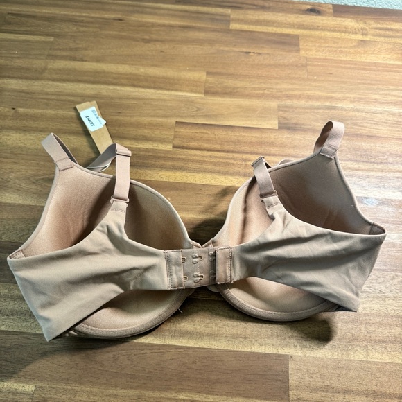 SKIMS Beige T-shirt Wired Tan Bra - Picture 2 of 3